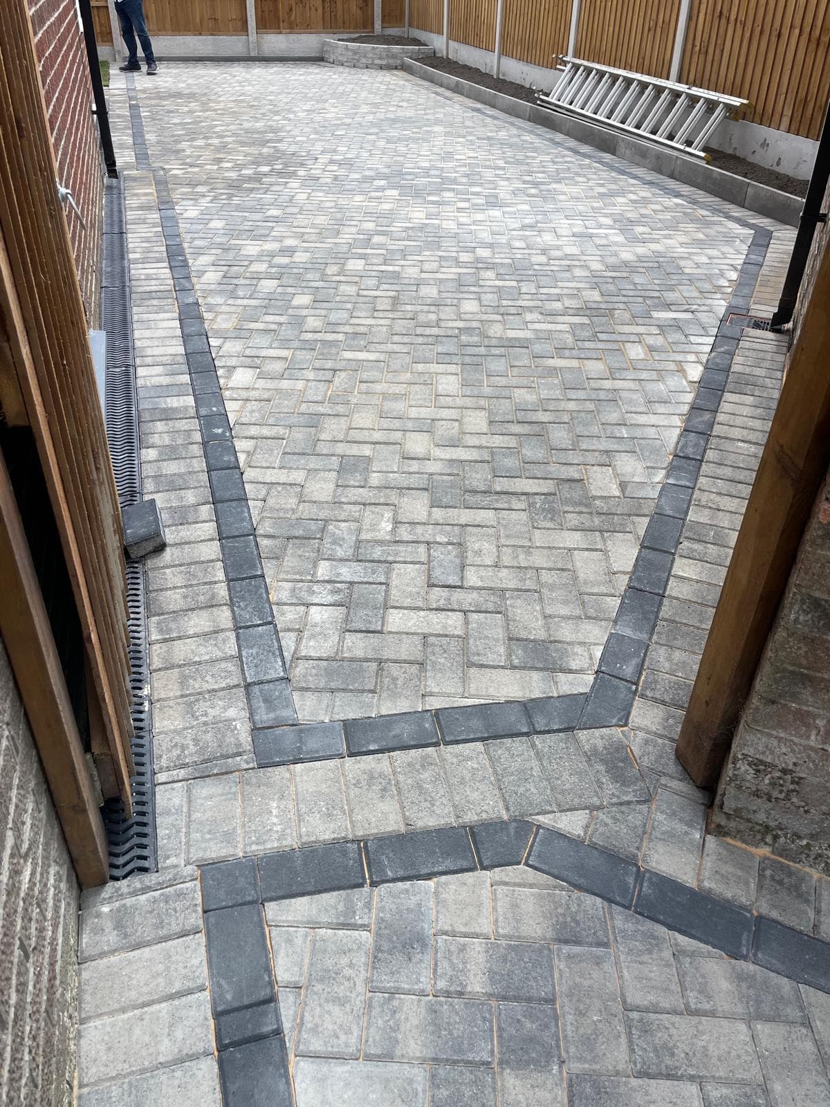 Premium driveway installed by Dalys Driveways